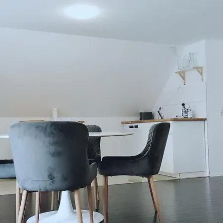 Sleep Well Apartments Detmold - Tempur Beds- Neu - Top Lage - Free Parking - Wifi Exterior foto