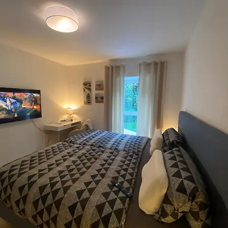 Sleep Well Apartments Detmold - Tempur Beds- Neu - Top Lage - Free Parking - Wifi Exterior foto